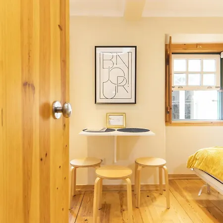 Budget Down Town Apartment Lisbon